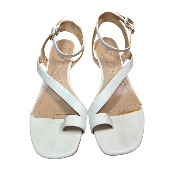 Alfani Coreena White Strappy Toe Loop Architectural Block Heel Sandals Size 8M - Picture 2 of 7